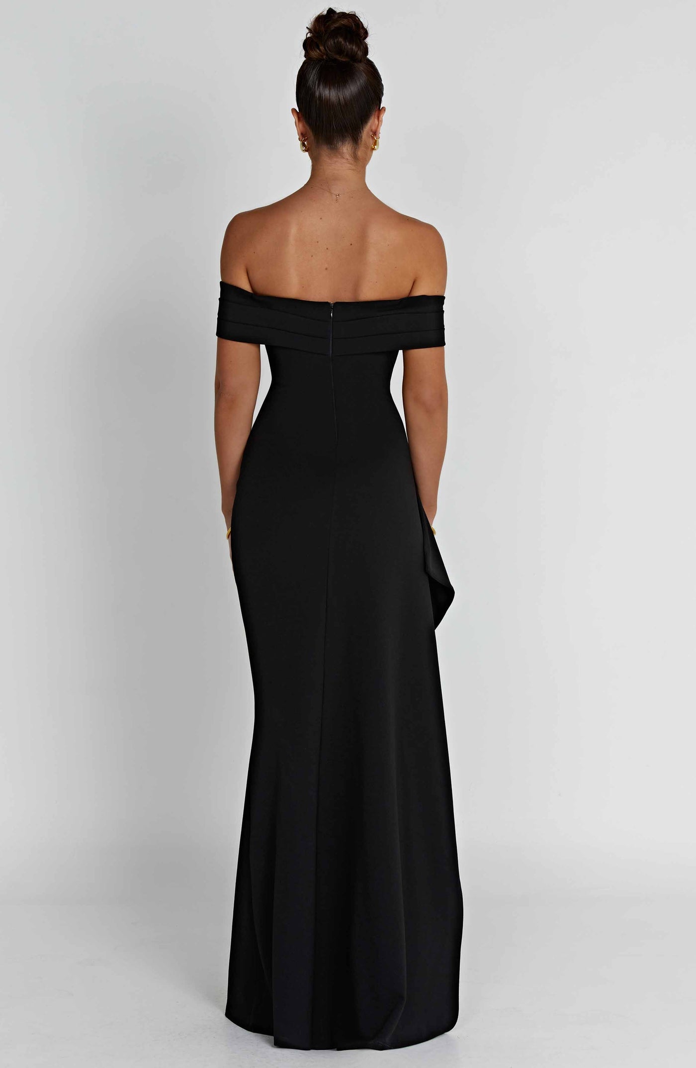 Belle | Bodycon Off-Shoulder Ruched Maxi Dress