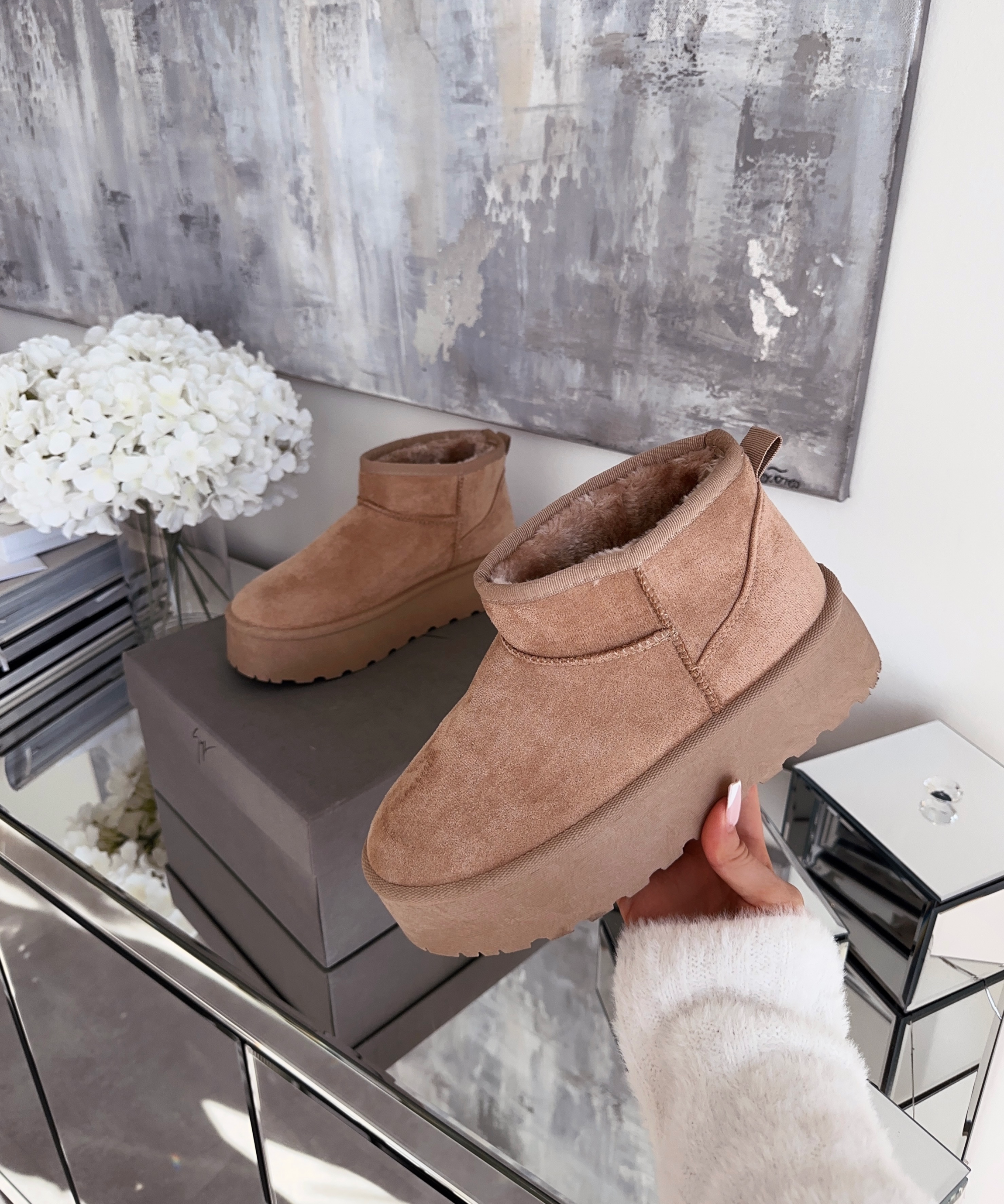 Lined platform boots camel - LouLou Couture