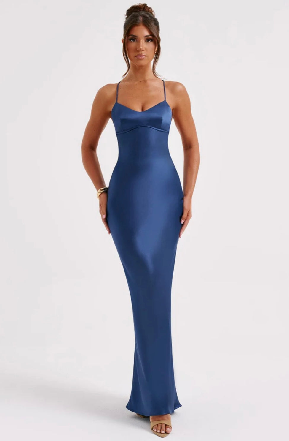 Fluid Body-Skimming Fit Sweetheart Maxi Gown Fluid Body-Skimming Fit Sweetheart Maxi Gown