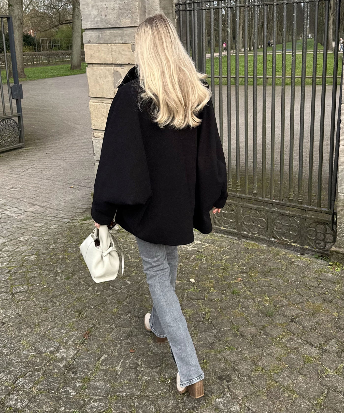 Black Oversized Joana Jacket | LouLou Couture