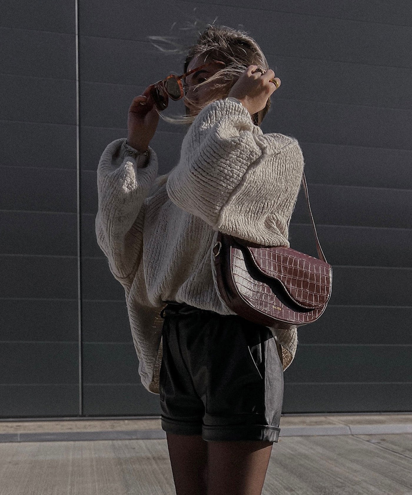Creme Pullover | LouLou Couture