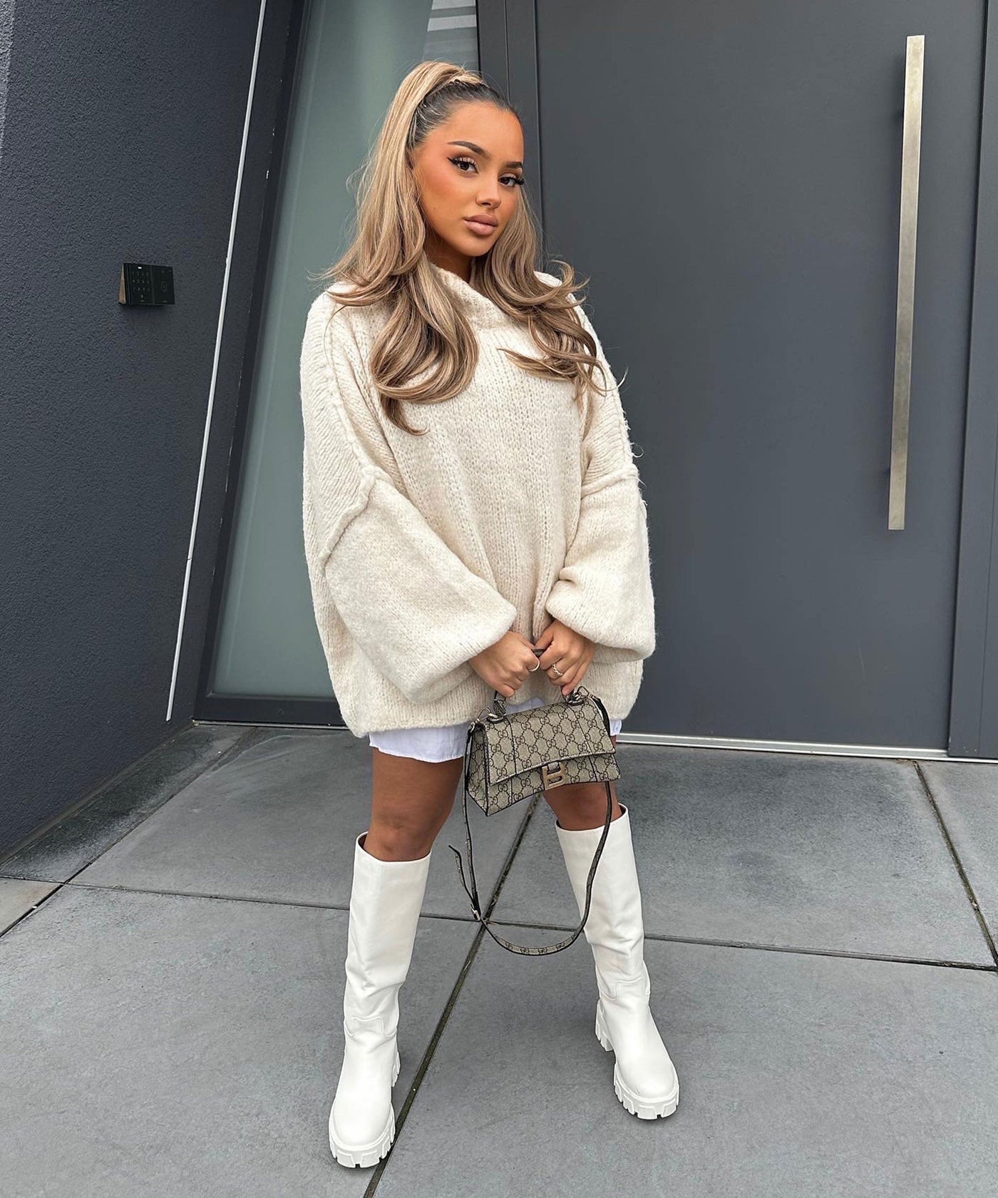 Creme Pullover | LouLou Couture