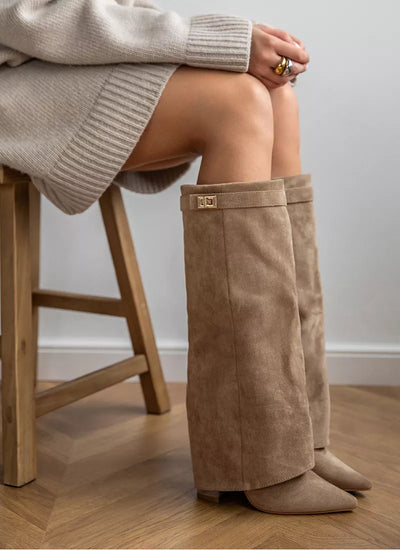 Khaki suede boots | LouLou Couture