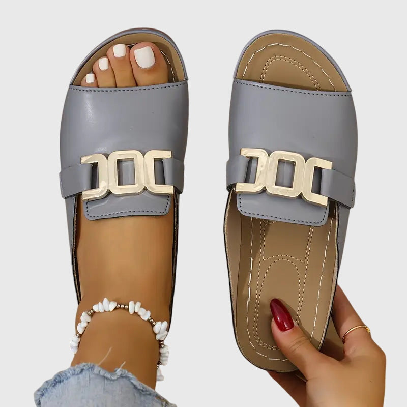 Kathlyn Comfy Buckle Sandals | LouLou Couture