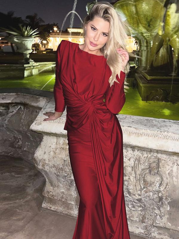 Elegant Solid Color Ruched Padded Shoulder Bodycon Dress | LouLou Couture