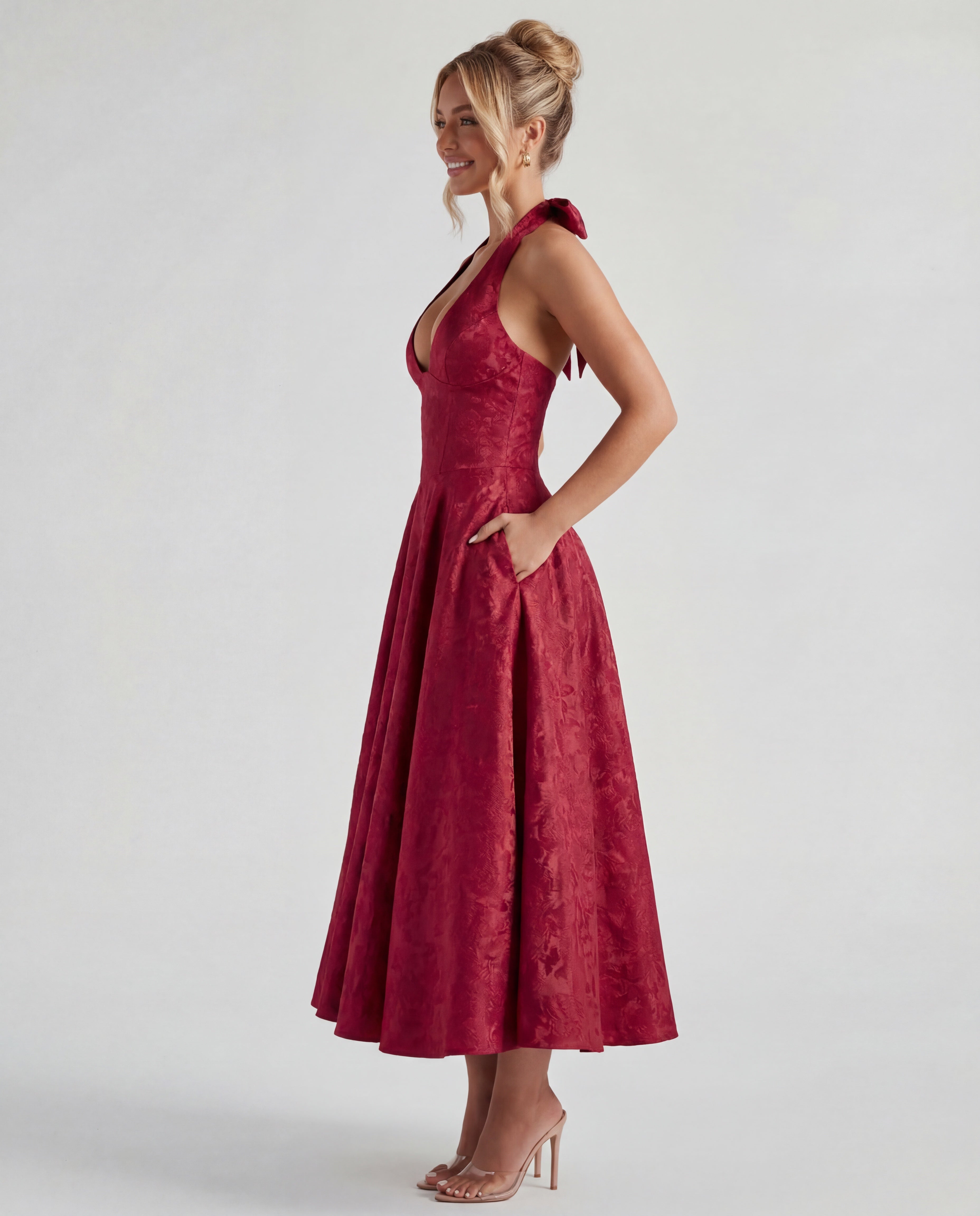Satin Evelyn Midi Dress Evelyn Halterneck Bustier Textured Jacquard Midi Dress Satin Evelyn Midi Dress Evelyn Halterneck Bustier Textured Jacquard Midi Dress